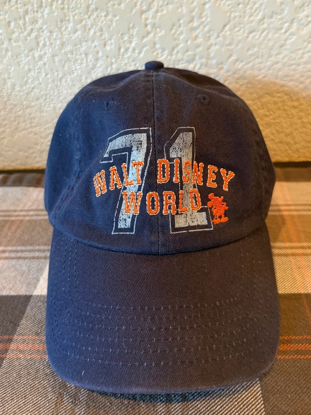 Disney Navy Blue Embroidered Walt Disney World Baseball Cap